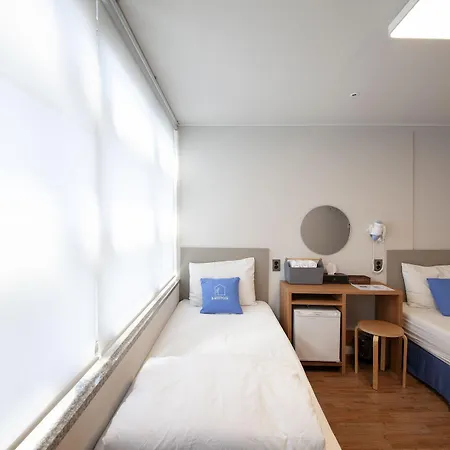 K-Grand Hostel Dongdaemun Seoul Exterior photo