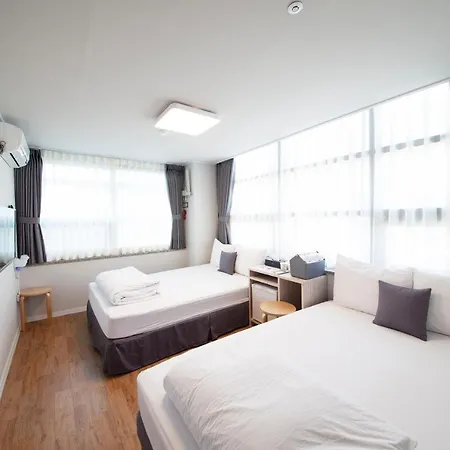 K-Grand Hostel Dongdaemun Seoul Exterior photo